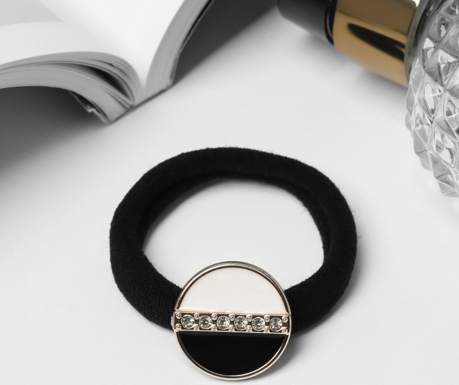 Резинка для волос 