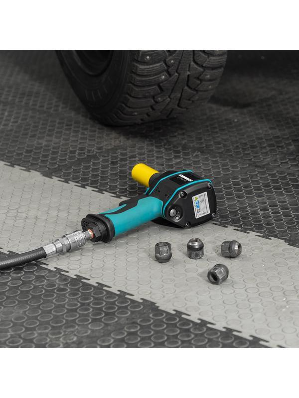 Гайковерт пневматический ударный G985K2, 1/2, 610Нм 9000 об/мин, с набором 17 предметов Gross