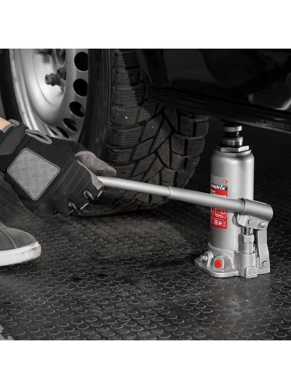 Домкрат гидравлический бутылочный, 5 т, высота подъема 216-413 мм Matrix