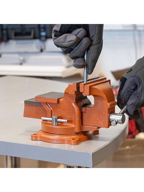 Тиски слесарные, 100 мм, поворотные, с наковальней Sparta