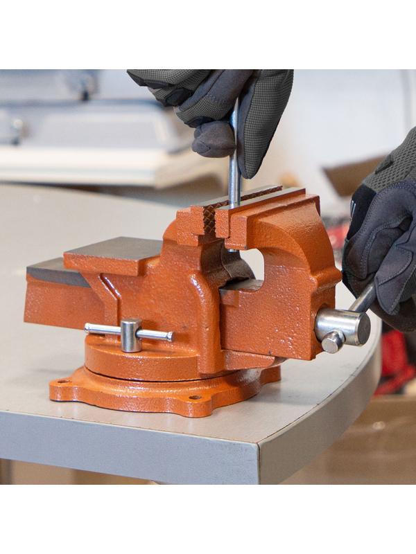 Тиски слесарные, 100 мм, поворотные, с наковальней Sparta