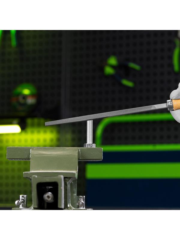 Напильник трехгранный, 250 мм, деревянная ручка Сибртех