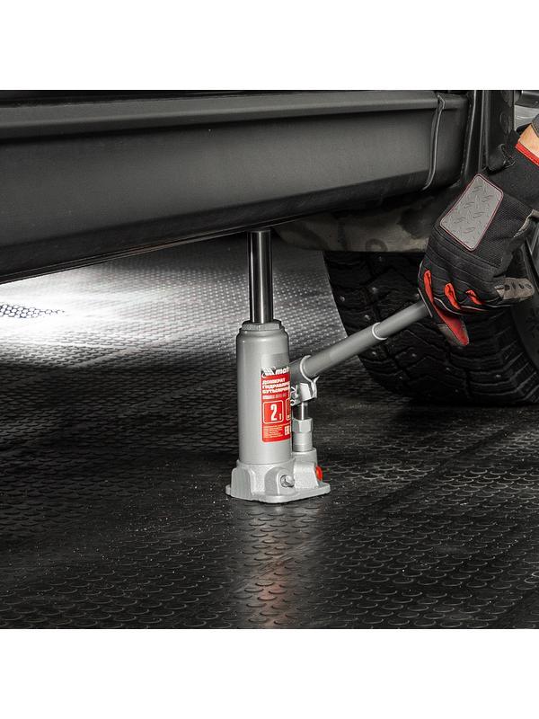 Домкрат гидравлический бутылочный, 2 т, высота подъема 181-345 мм Matrix