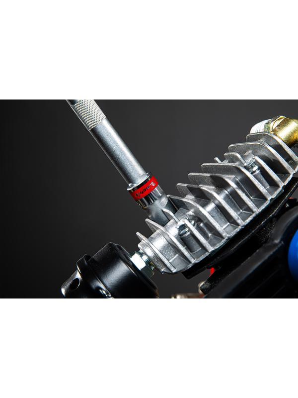 Головка торцевая, 15 мм, шестигранная, CrV, под квадрат 1/2, хромированная Matrix