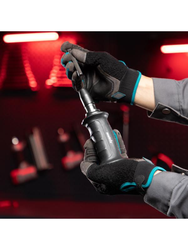 Отвертка ударно-поворотная 1/2, набор бит, 6 шт, черная ручка Профи, пластиковый бокс Matrix