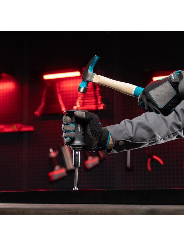 Отвертка ударно-поворотная 1/2, набор бит, 6 шт, черная ручка Профи, пластиковый бокс Matrix