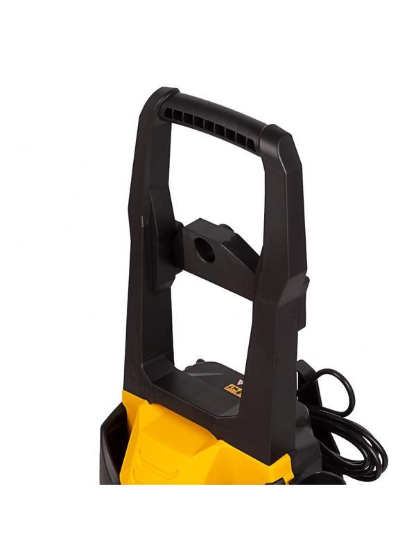 Моечная машина высокого давления R-165, 2200 Вт, 165 бар, 7 л/мин, колесная Denzel