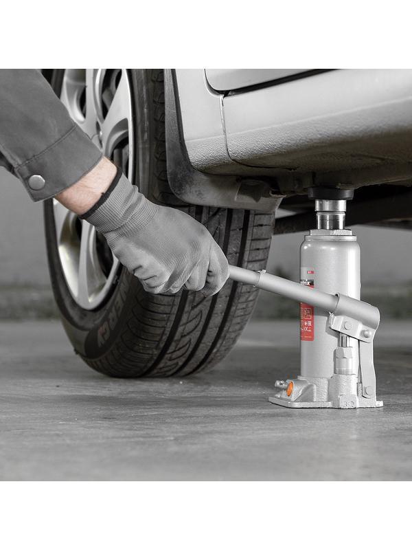 Домкрат гидравлический бутылочный, 6 т, h подъема 216-413 мм, в пластиковом кейсе Matrix