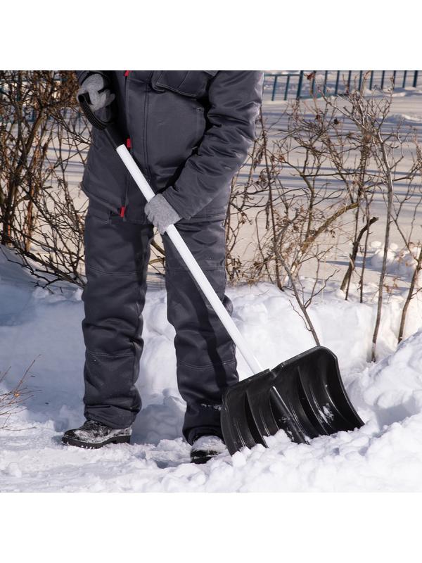 Лопата для уборки снега пластиковая, 530 х 375 х 1400 мм, алюминиевый черенок, Россия, Сибртех