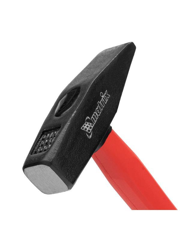 Молоток слесарный, 400 г, фибергласовая обрезиненная рукоятка Matrix