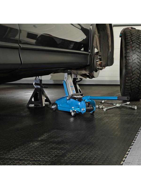 Домкрат гидравлический подкатной, 2 т, h подъема 140-340 мм Stels