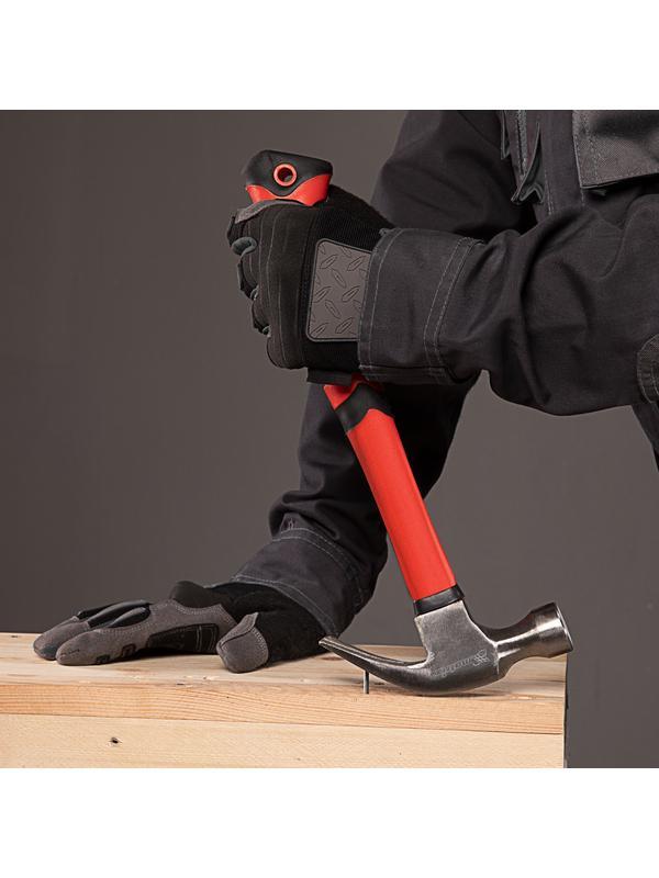 Молоток-гвоздодер, 450 г, боек c магнитом, фибергласовая обрезиненная рукоятка Matrix