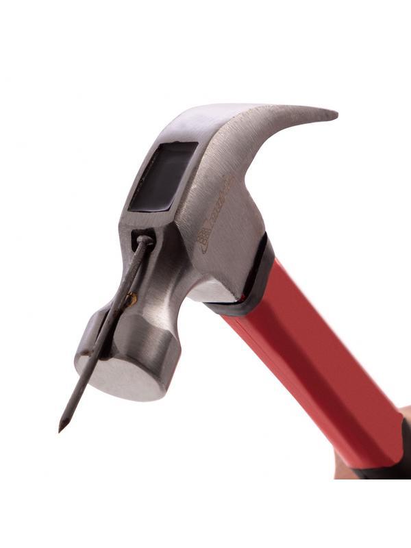 Молоток-гвоздодер, 450 г, боек c магнитом, фибергласовая обрезиненная рукоятка Matrix