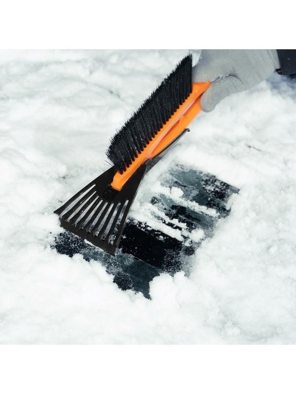 Щетка-сметка для снега со скребком, 530 мм Sparta Россия