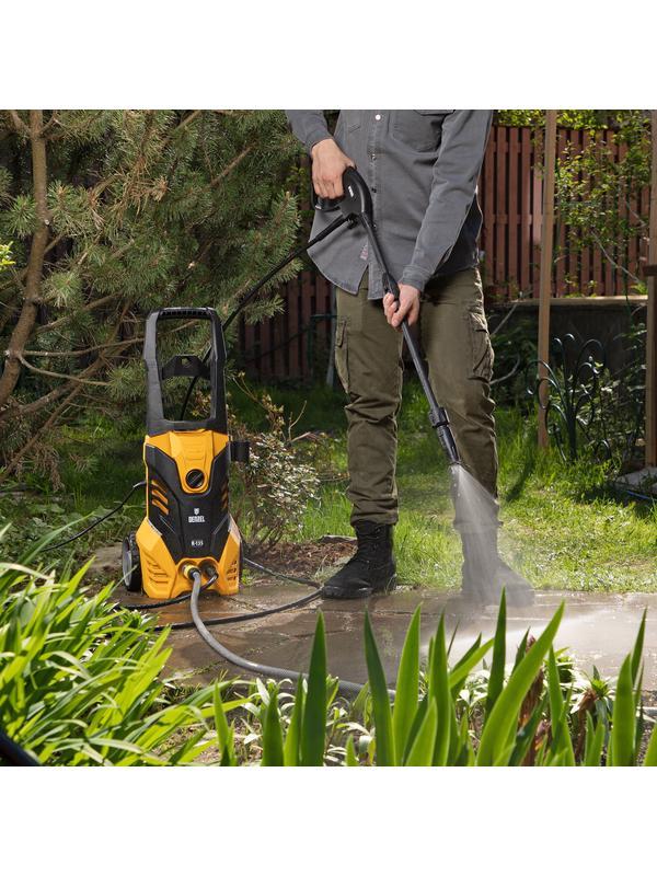 Моечная машина высокого давления R-135, 1800 Вт, 135 бар, 6 л/мин, колесная Denzel