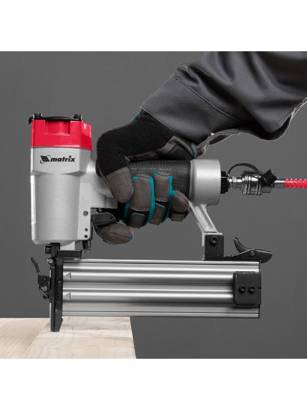 Нейлер пневматический для гвоздей от 10 до 50 мм Matrix
