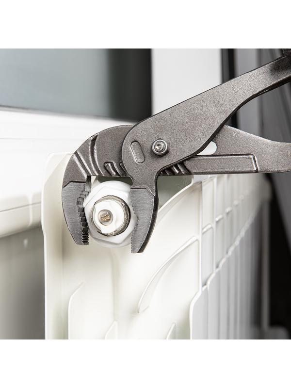 Клещи, 300 мм, переставные, обливные рукоятки Matrix