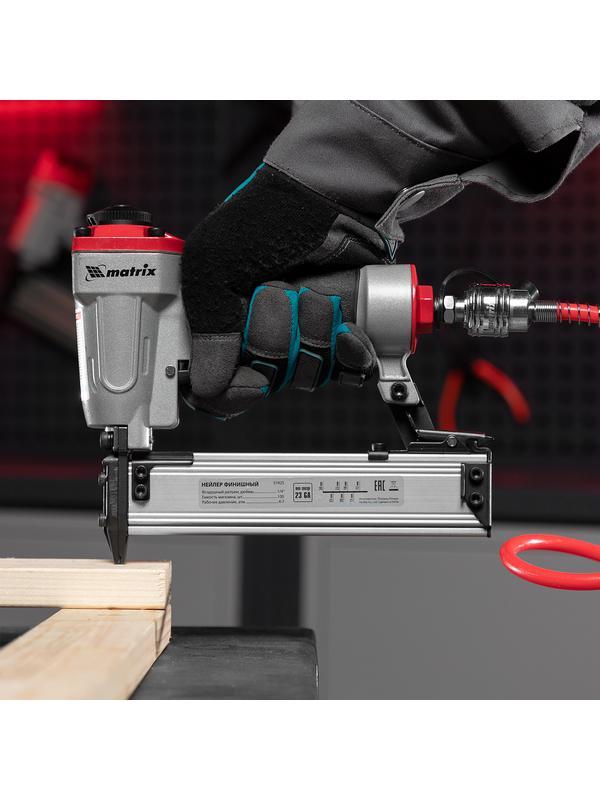 Нейлер финишный, шпилькозабивной пистолет, пневматический, гвоздь 23GA D 0.64 мм  длина 10-30 мм Matrix