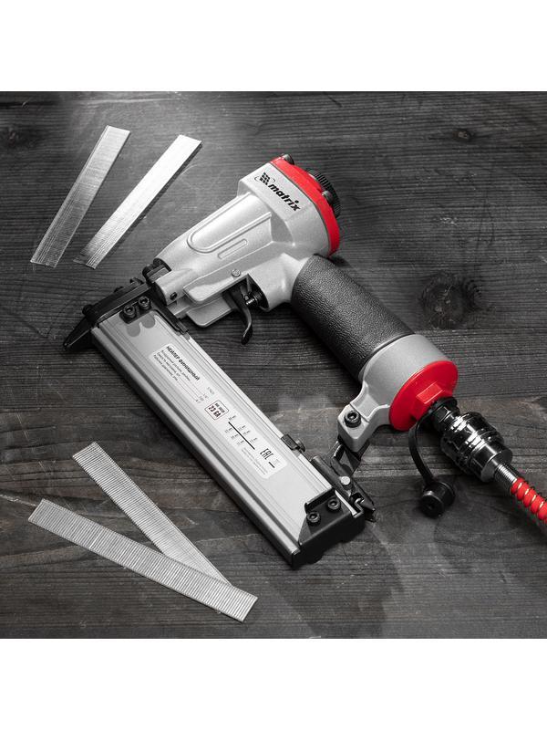 Нейлер финишный, шпилькозабивной пистолет, пневматический, гвоздь 23GA D 0.64 мм  длина 10-30 мм Matrix