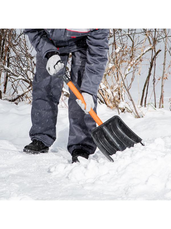 Лопата для уборки снега пластиковая, 275 х 345 х 890 мм, стальной черенок, Россия, Stels