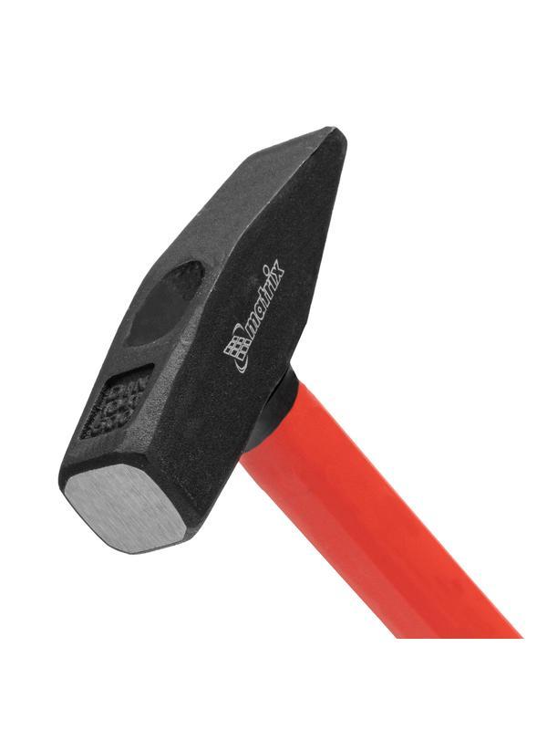 Молоток слесарный, 500 г, фибергласовая обрезиненная рукоятка Matrix