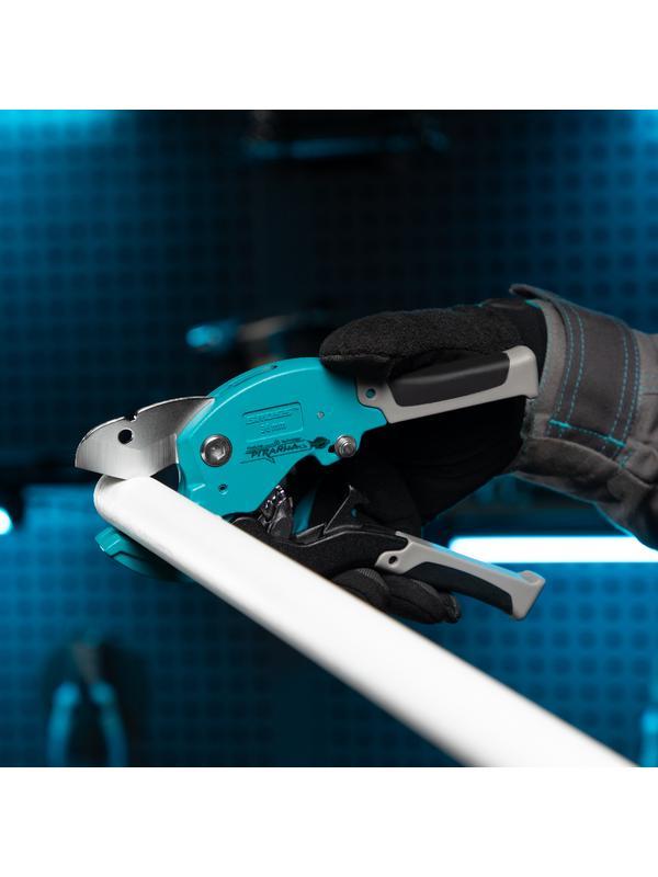 Ножницы для резки изделий из ПВХ, D до 36 мм, двухкомпонентные рукоятки, рабочий стол для плоских изделий Gross