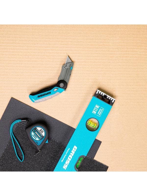 Нож ремонтно-монтажныйный, складной, трехкомпонентная рукоятка, контейнер-держатель для лезвий, 175 мм, 2 запасных лезвия Gross