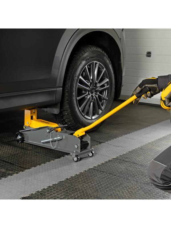 Домкрат гидравлический подкатной с фиксатором, 3 т, 190-532 мм, SUV/ Denzel