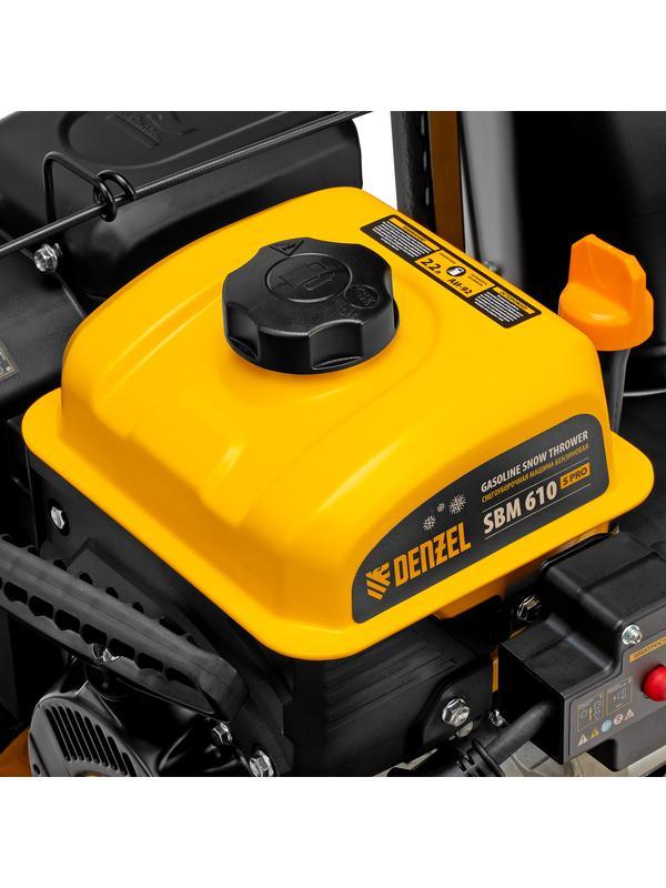 Бензиновая снегоуборочная машина SBM 610S PRO, 212 cc, электростартер, фара, обогрев Denzel