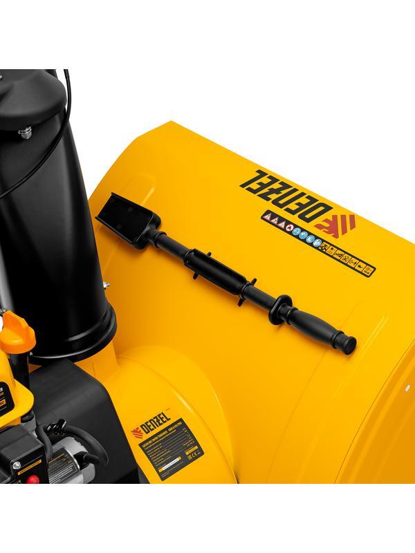 Бензиновая снегоуборочная машина SBM 610S PRO, 212 cc, электростартер, фара, обогрев Denzel