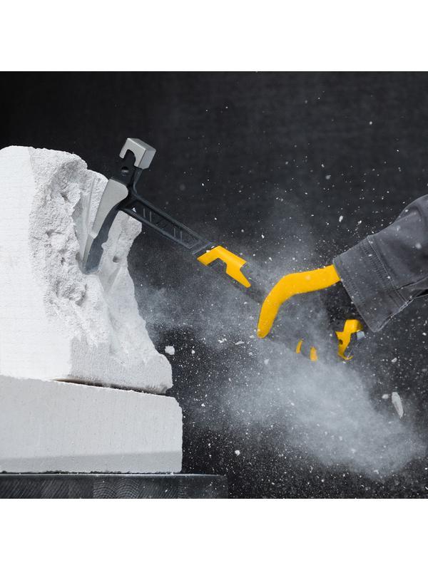 Молоток каменщика 680 г, цельнокованый, двухкомпонентная обрезиненная рукоятка Denzel