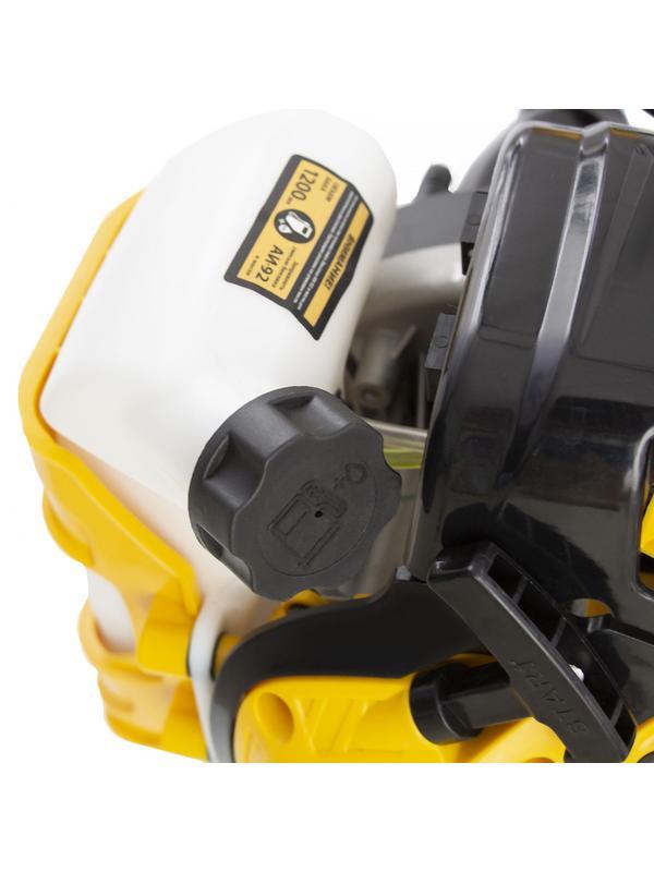 Триммер бензиновый DTL-43S, 43 см3, разъемная штанга, состоит из 2 частей Denzel