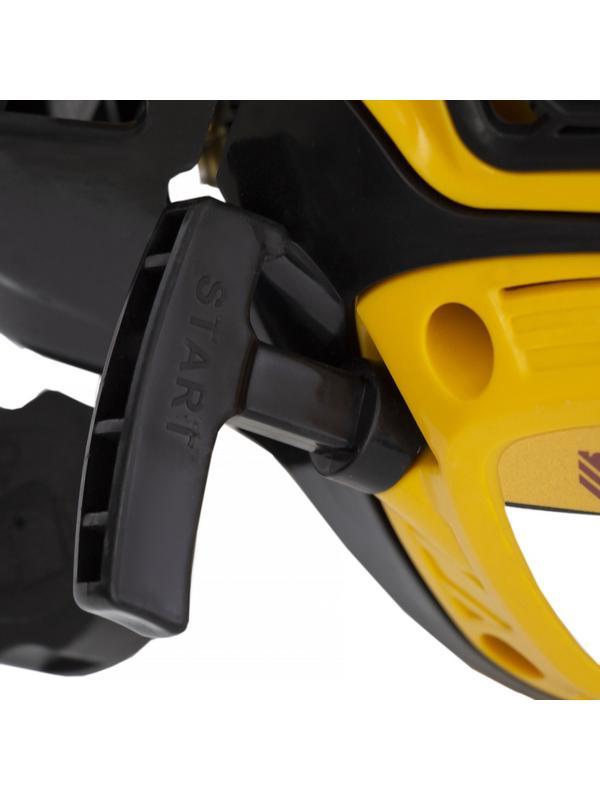 Триммер бензиновый DTL-43S, 43 см3, разъемная штанга, состоит из 2 частей Denzel