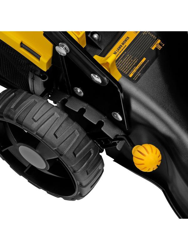 Газонокосилка бензиновая GLD-420, 146 см3, ширина 42 см, 40 л Denzel