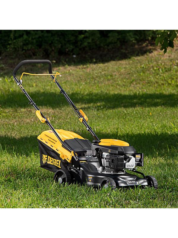 Газонокосилка бензиновая GLD-420, 146 см3, ширина 42 см, 40 л Denzel