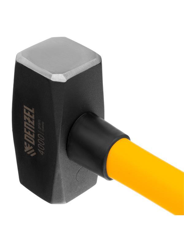 Кувалда 4000 г, кованая, фибергласовая  рукоятка c TPR покрытием, 880 мм Denzel