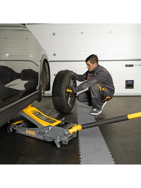 Домкрат гидравлический подкатной, 3,8 т, 110-580 мм, быстрый подъем, низкий подхват, проф. Denzel