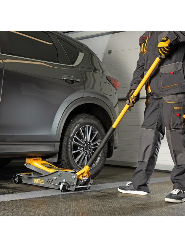 Домкрат гидравлический подкатной, 3,8 т, 110-580 мм, быстрый подъем, низкий подхват, проф. Denzel