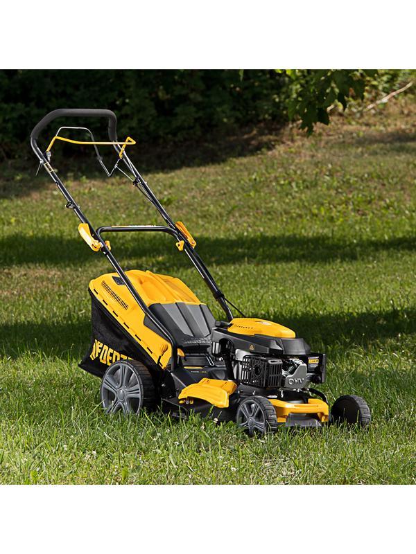 Газонокосилка бензиновая GLD-460SP, 146 куб.см, ширина 46 см, привод 7 уровней, травосборник 50 л Denzel