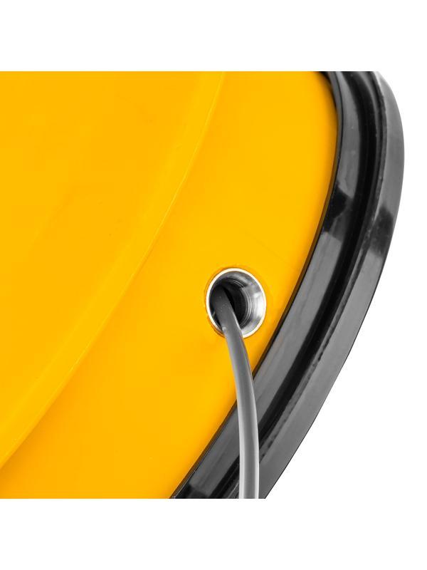 Катушка для триммера универсальная, подходит ко всем косам, идущим в комплекте с ножами Denzel