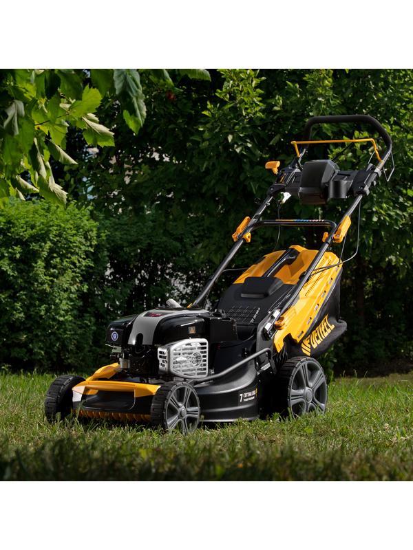 Газонокосилка бензиновая GLD-520SP-BS, 163 см3, Briggs Stratton, ширина 52 см, привод, 60 л Denzel