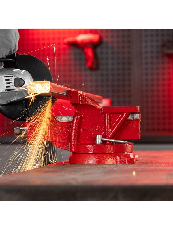 Тиски слесарные, 100 мм, поворотные, с наковальней// Matrix