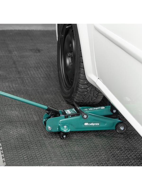 Домкрат гидравлический подкатной, 2 т, 127-330 мм, в пласт. кейсе Сибртех