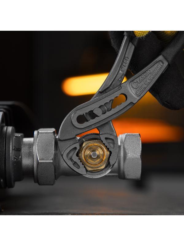 Клещи переставные, обливные рукоятки, 180 мм Denzel