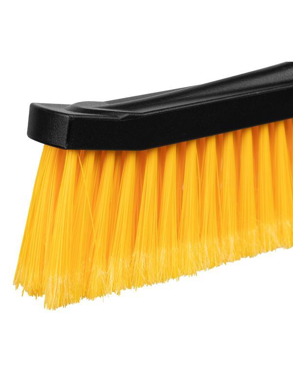 Щетка-сметка для снега со скребком 600 мм Denzel