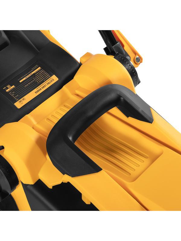 Газонокосилка электрическая GM-1200, 1200 Вт, ширина 32 см, 3 уровня, травосборник 25 л. Denzel