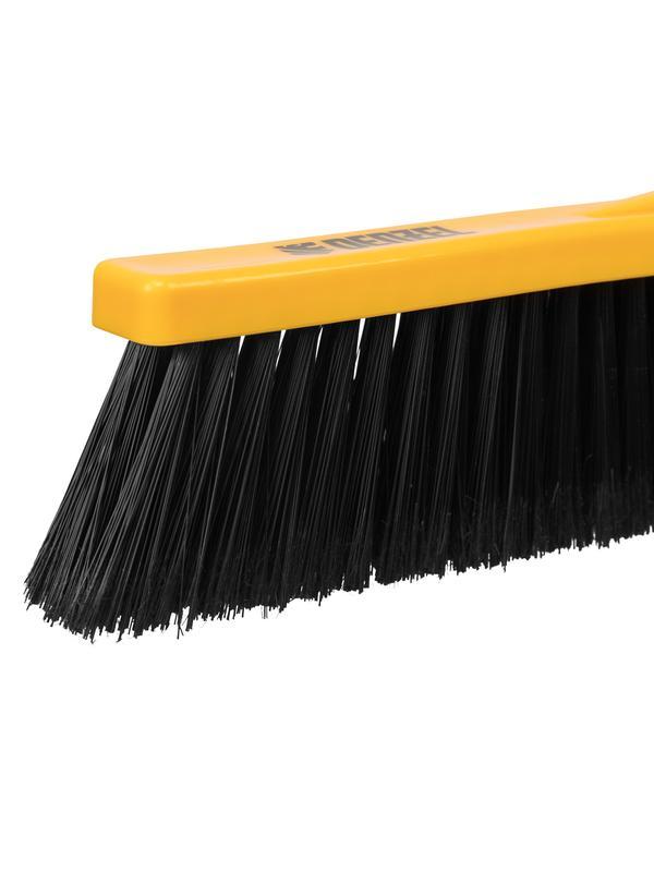 Щетка-сметка со скребком 590 мм Denzel