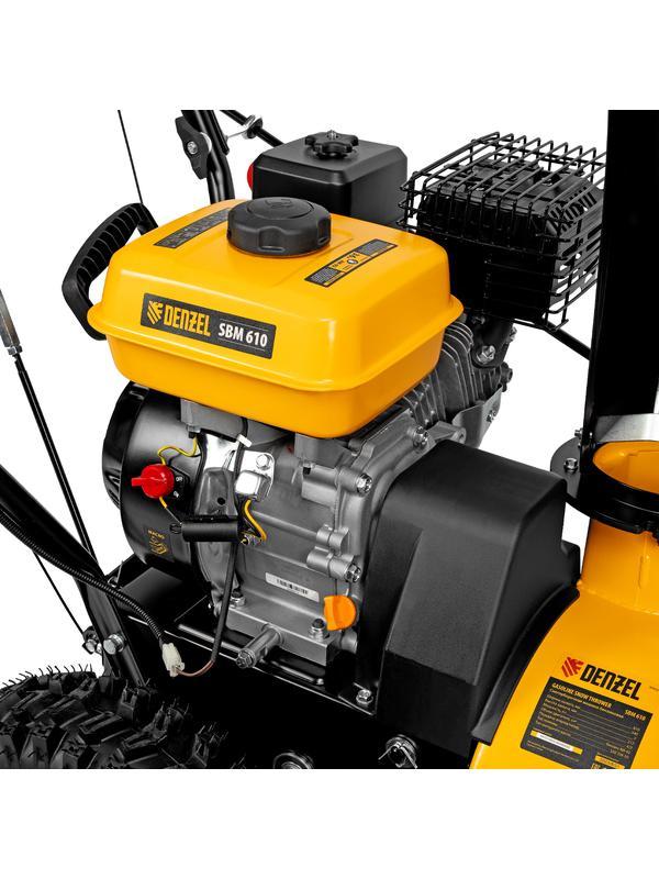 Бензиновая снегоуборочная машина SBM 610, 212 cc, ручной старт, фара Denzel