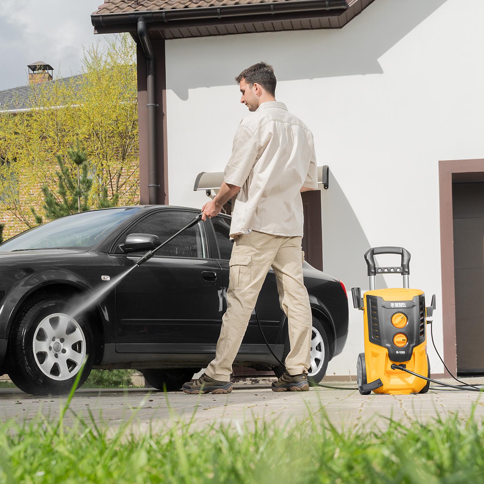Моечная машина высокого давления R-180, 2200 Вт, 180 бар, 380 л/ч, колесная// Denzel