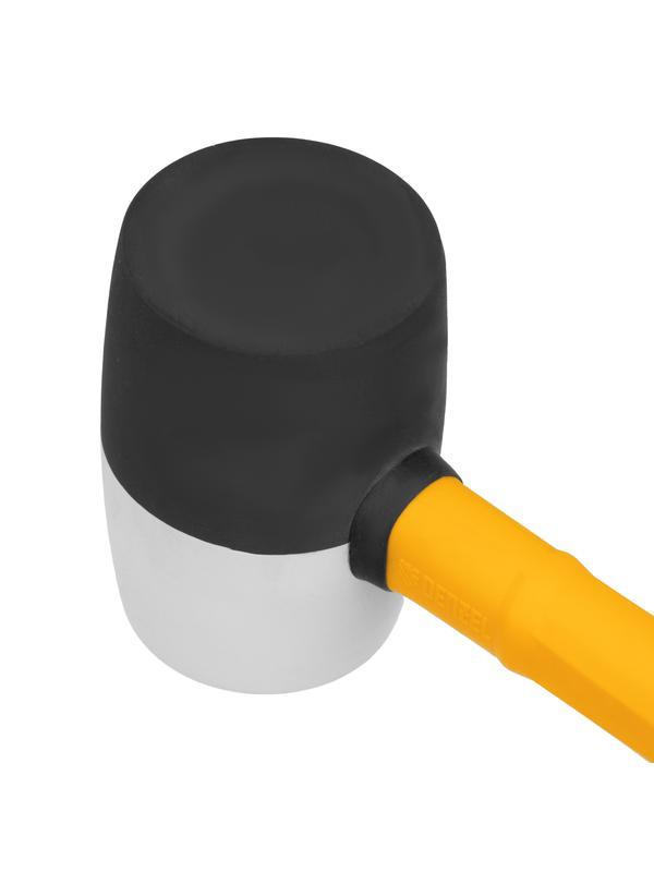 Киянка резиновая, 450 г, черно-белая, фибергласовая рукоятка c TPR покрытием Denzel